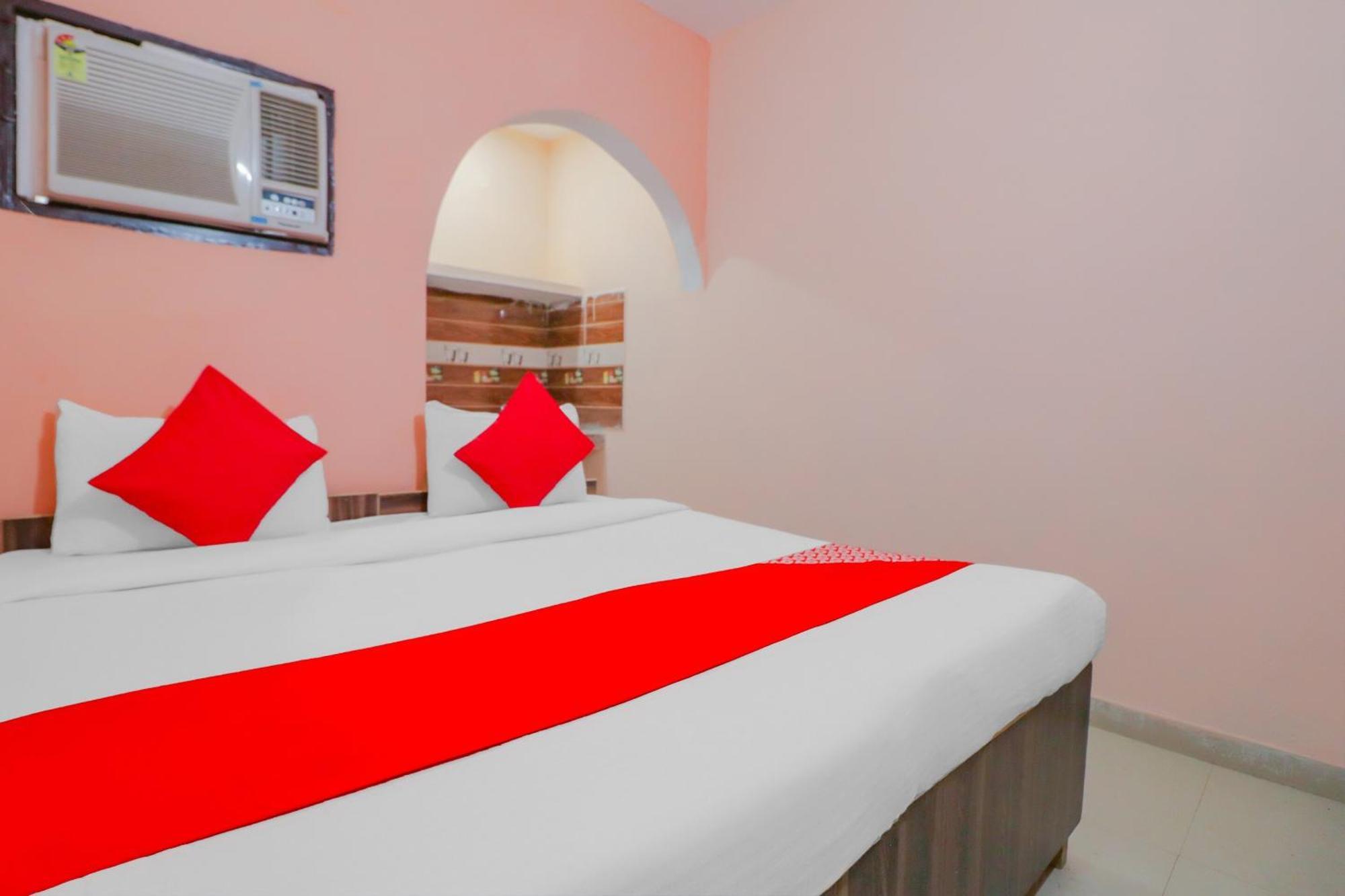 Hotel O Bhardwaj Guest House Garhi Harsaru 외부 사진