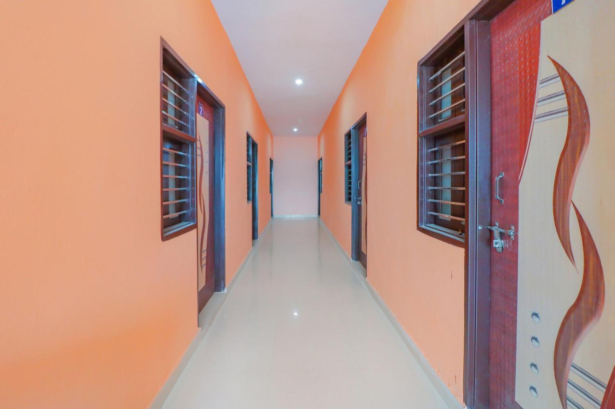 Hotel O Bhardwaj Guest House Garhi Harsaru 외부 사진