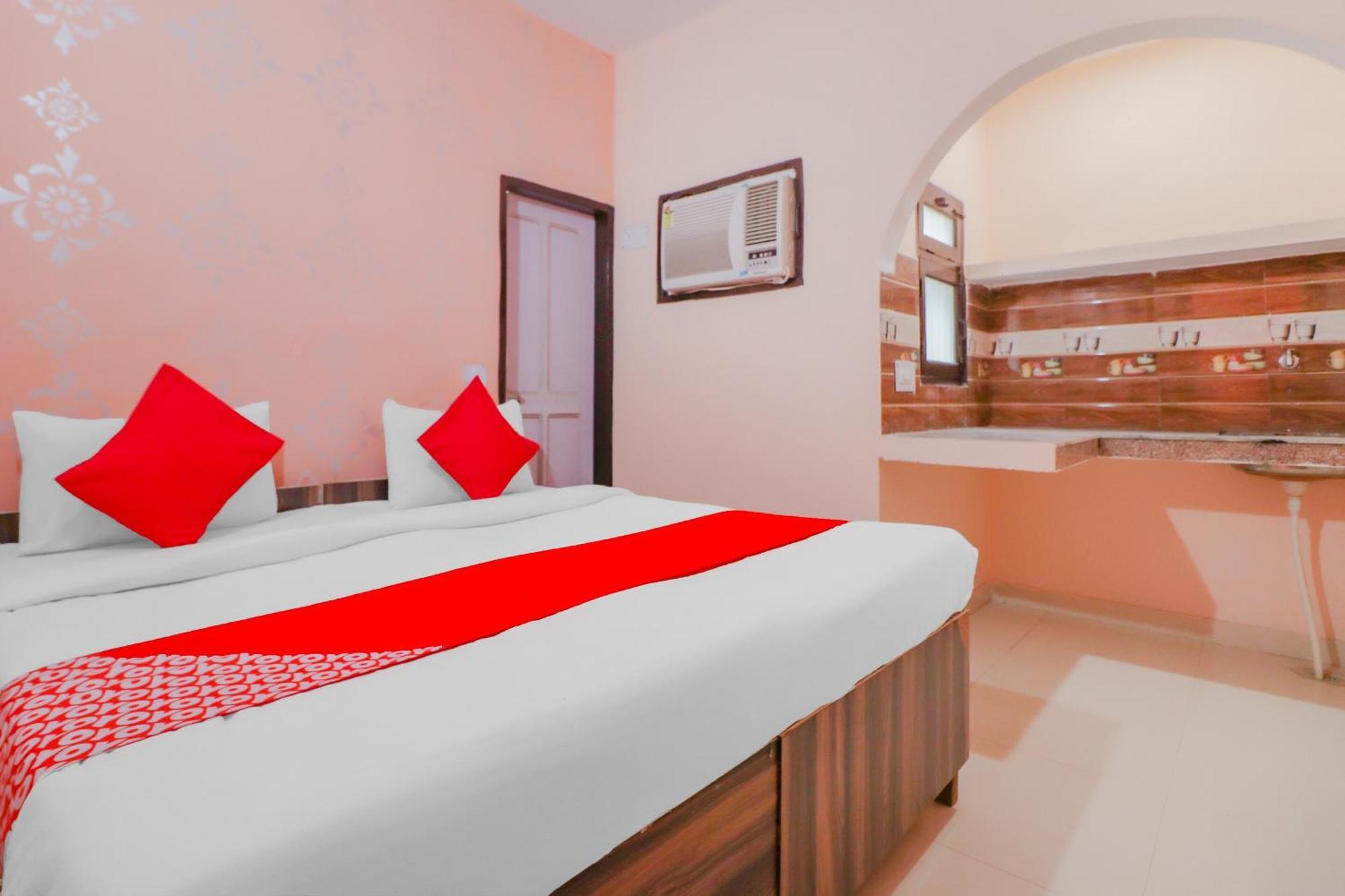 Hotel O Bhardwaj Guest House Garhi Harsaru 외부 사진
